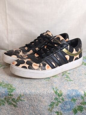 adidas gazelle silver green womens Adidas Pop Trading Co Superstar Adv Cloud White